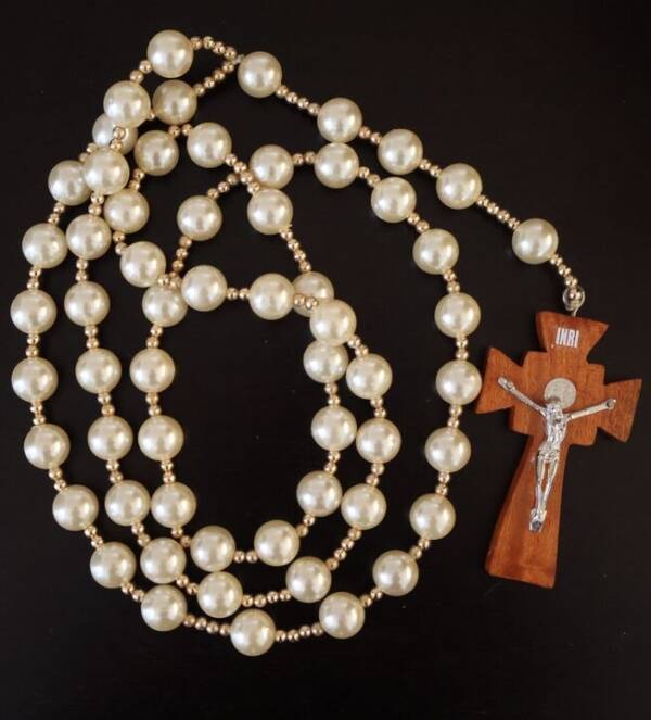 Cream Dark Wood Rosary